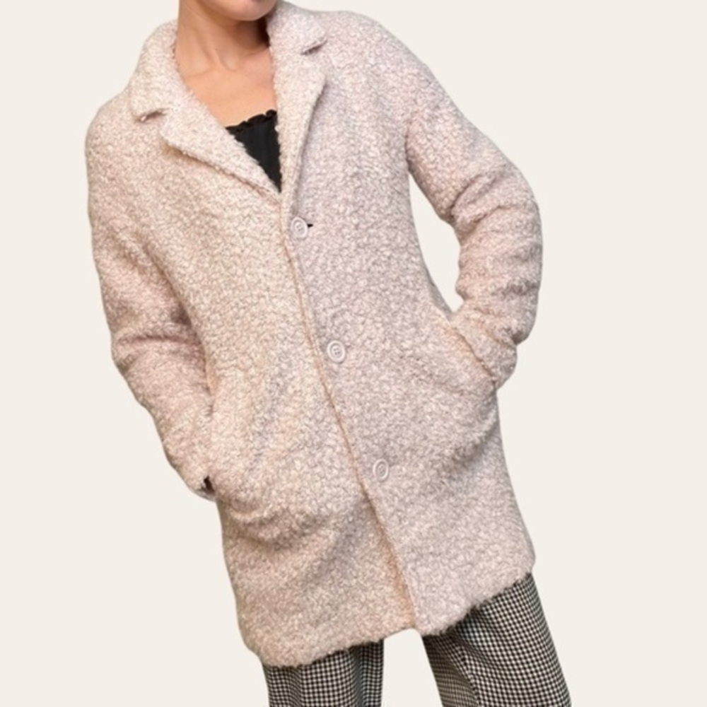 H&M Divided Pink Fuzzy Wool Blend Jacket 💕